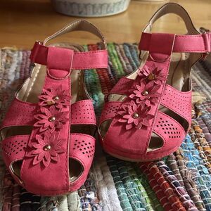 Elegant Pink Floral Women's Sandals Size 39/8